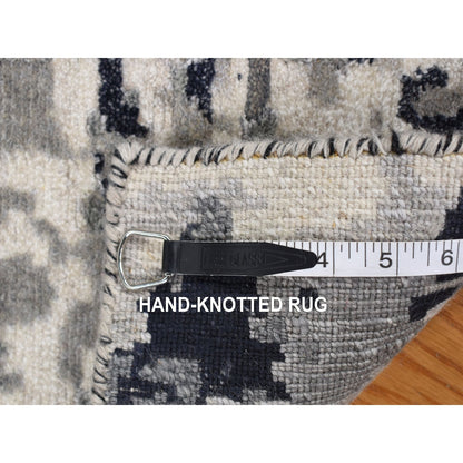 2'1"X3' Gray Modern Abstract Design Hand Knotted Wool And Silk Sample Rug