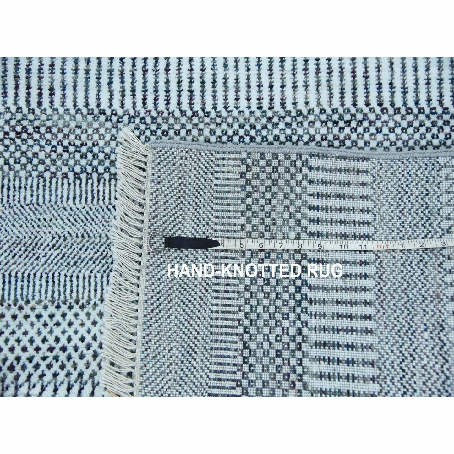 4'X6' Ivory Hand Knotted Modern Grass Design Gabbeh Wool And Silk Rug