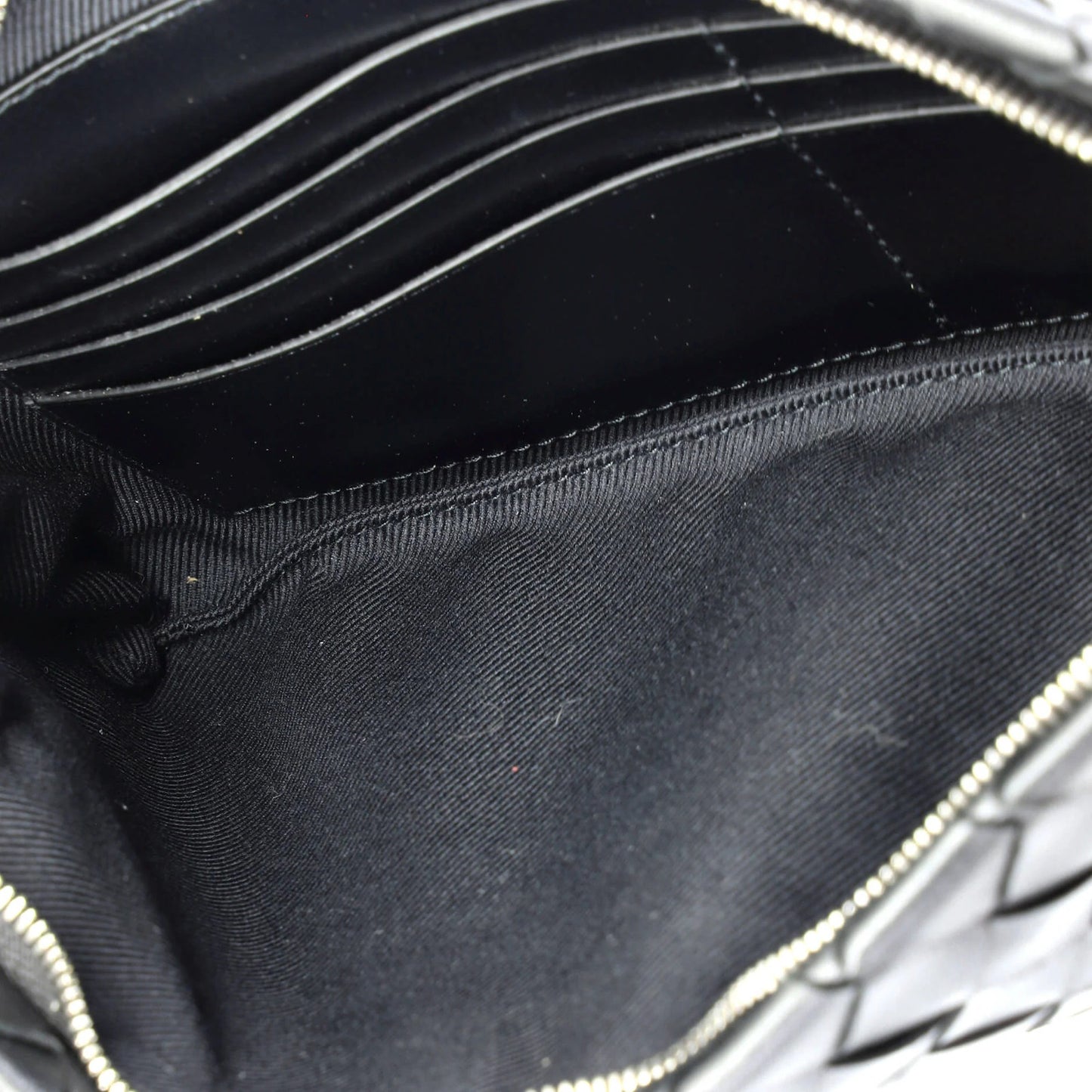 Bottega Veneta Zip Pouch Clutch Intrecciato Nappa Medium