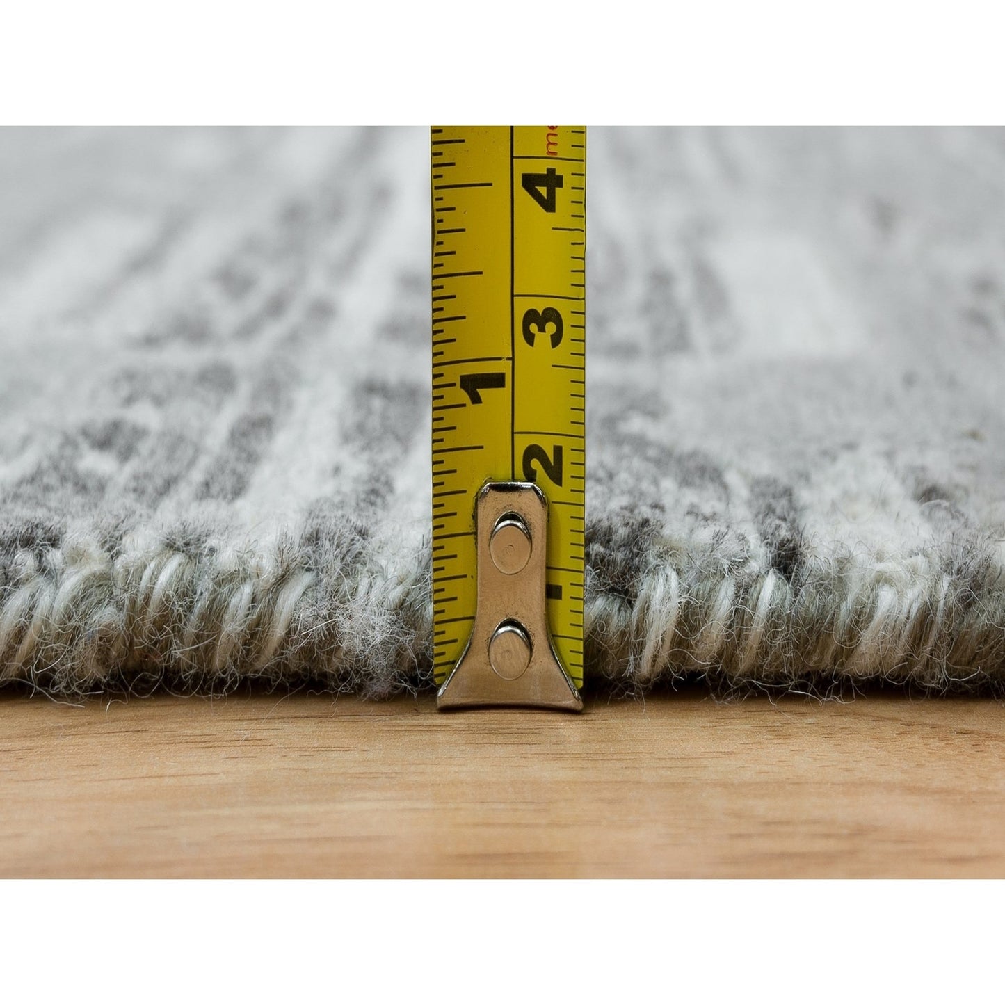 3'X5'1" Gray Modern Design Hand Spun Undyed Natural Wool Hand Knotted Rug