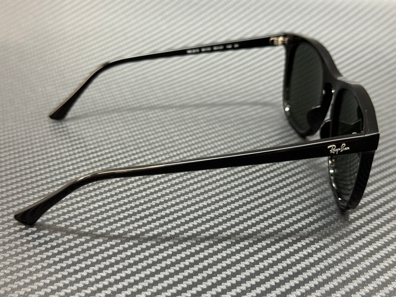 RAY BAN RB2210 901 31 Black Green Unisex 53 mm Sunglasses