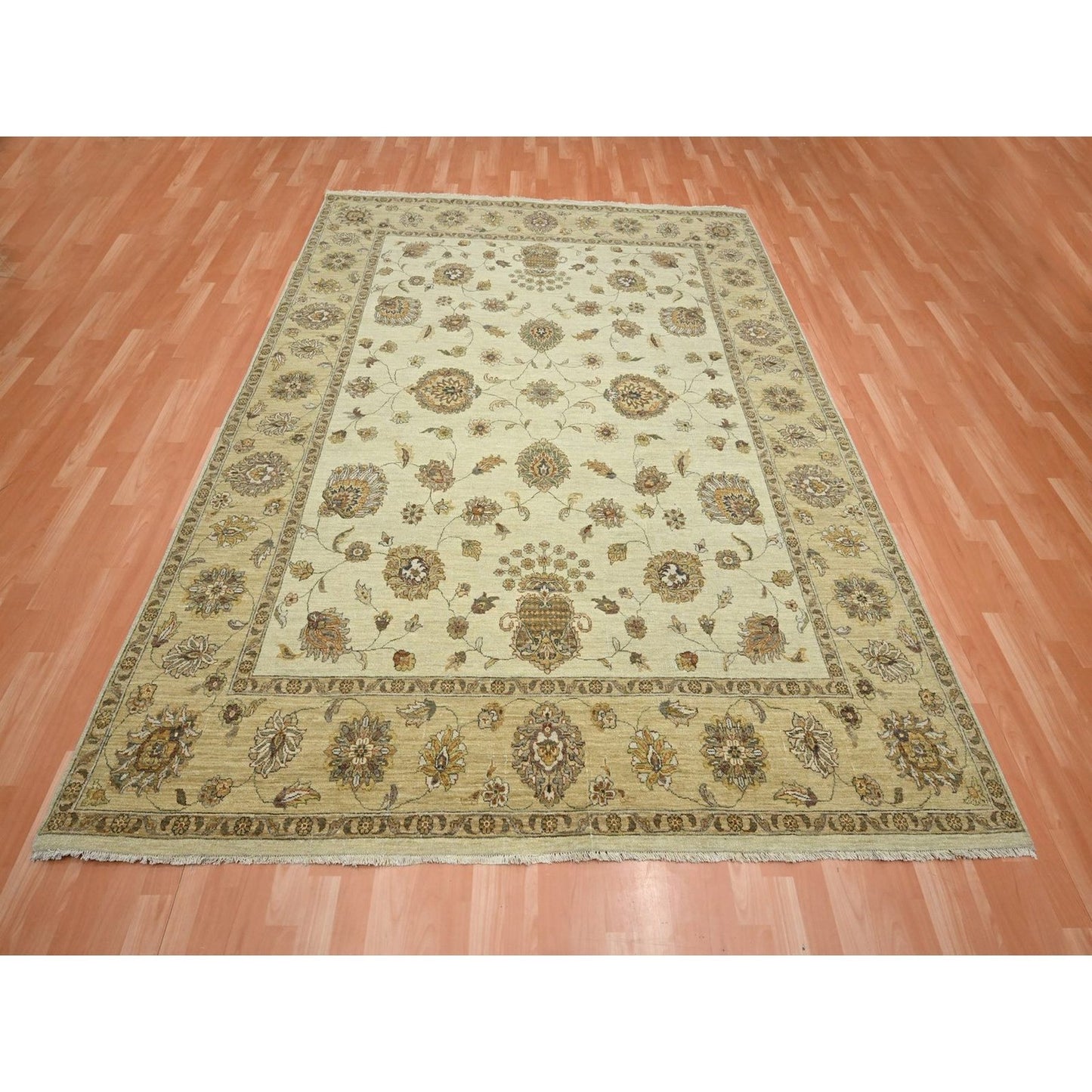 7'3"X9'3" Ivory Hand Knotted Agra Ziegler Design Leaf Pattern Wool Rug
