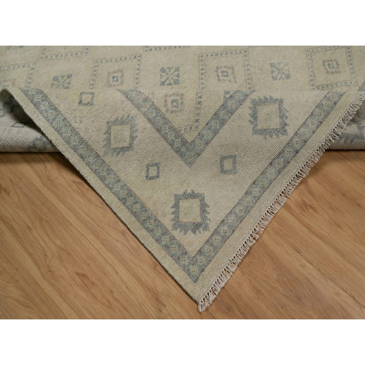 9'X12' Ivory Zero Pile Box Design Tribal With Motifhand Knotted Wool Rug