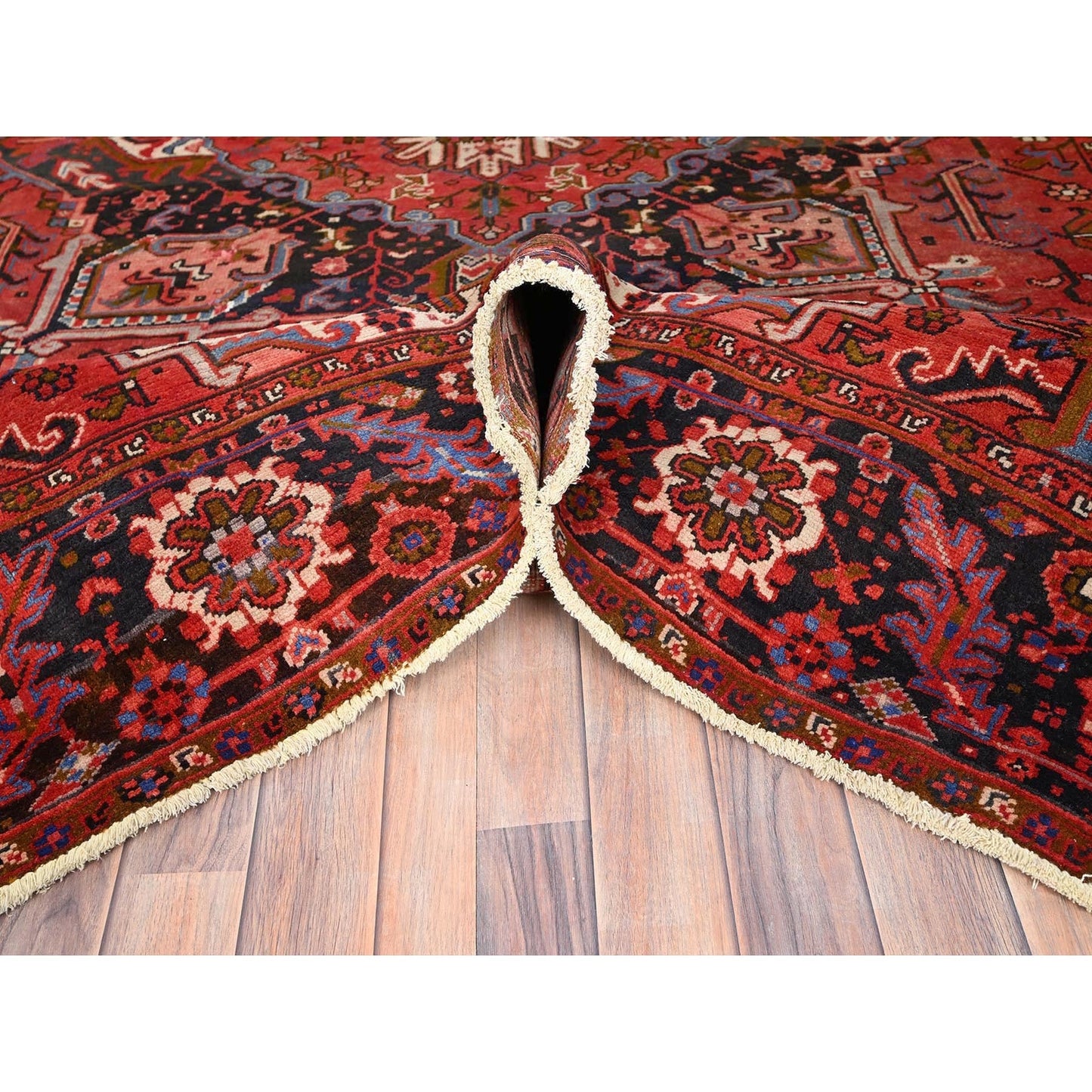 7'5"X10'10" Red Pure Wool Hand Knotted Semi Antique Zoroastrian Heris Rug
