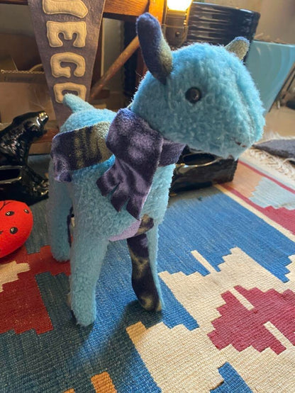 Patagonia Guanago Plush Toy 28cm x 30cm Super Rare Blue
