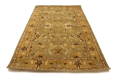 Traditional Hand-Tufted Oriental Rug Floral