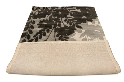 Hand-Tufted Multicolored Floral Design Rug