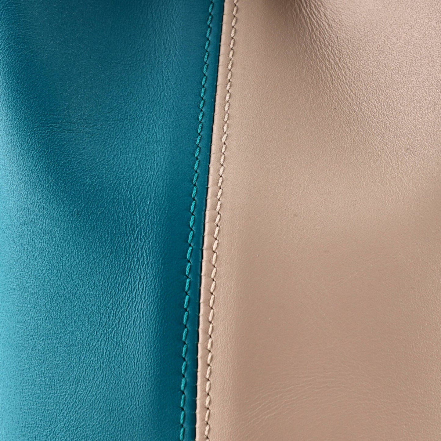 Bvlgari B.Zero1 Bucket Bag Leather