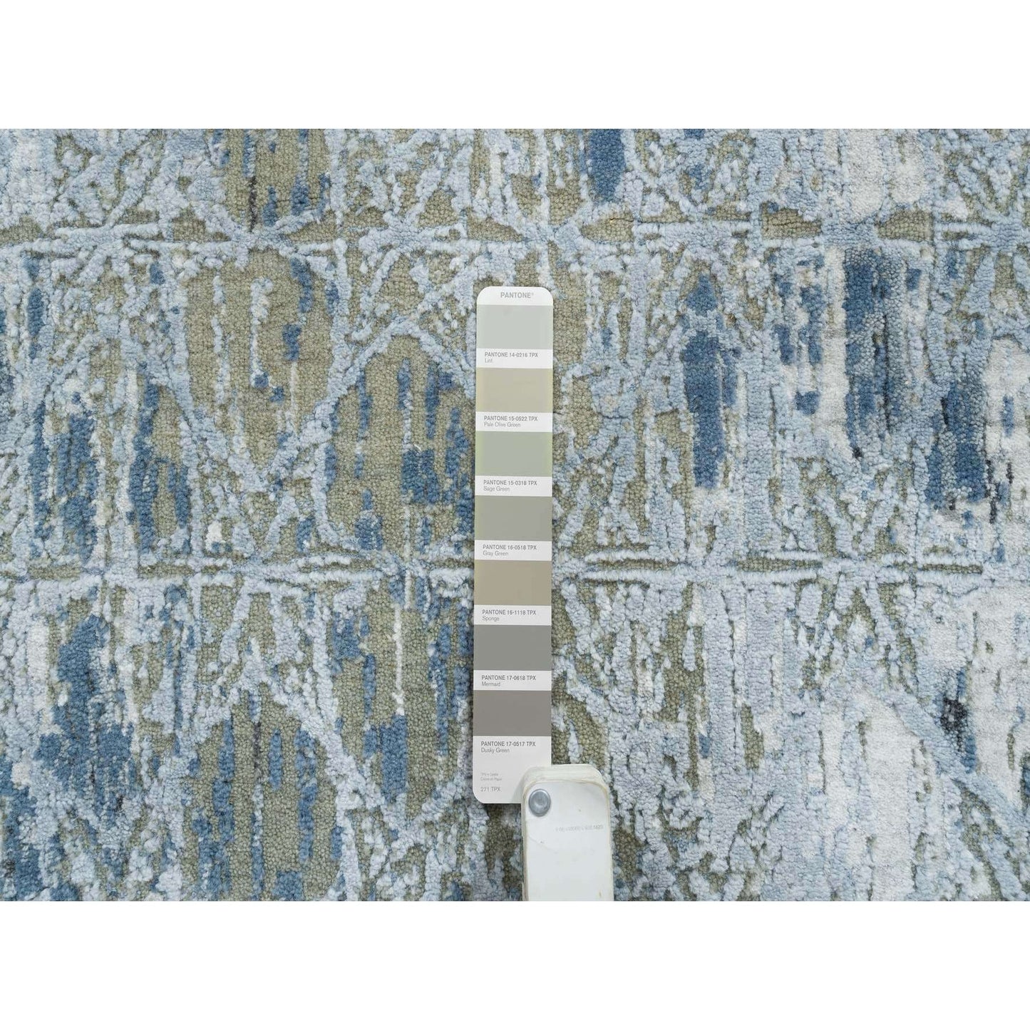 2'7"X12' Gray The Honeycomb Design Hand Knotted Wool And Silk Runner Rug