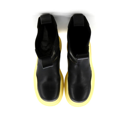 Bottega Veneta Men'S Tire Chelsea Boots Leather And Rubber