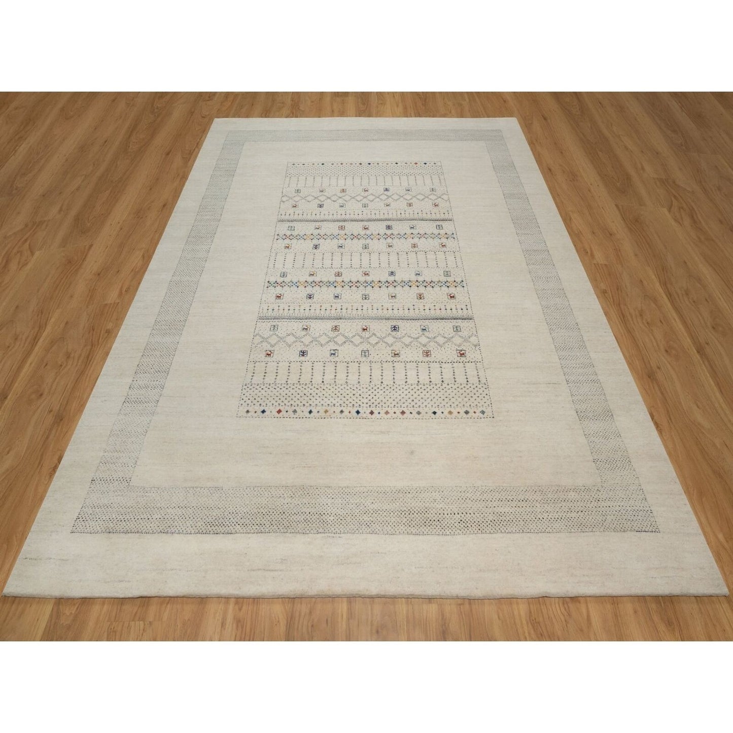 8'1"X10' White Modern Lori Buft Animal Figurines Wool Hand Knotted Rug