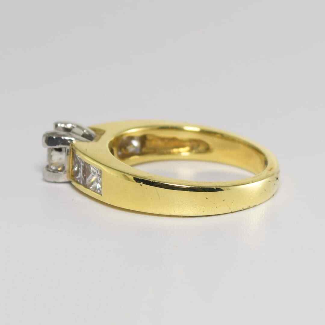18K Yellow Gold Diamond Engagement Ring 1.30Ct
