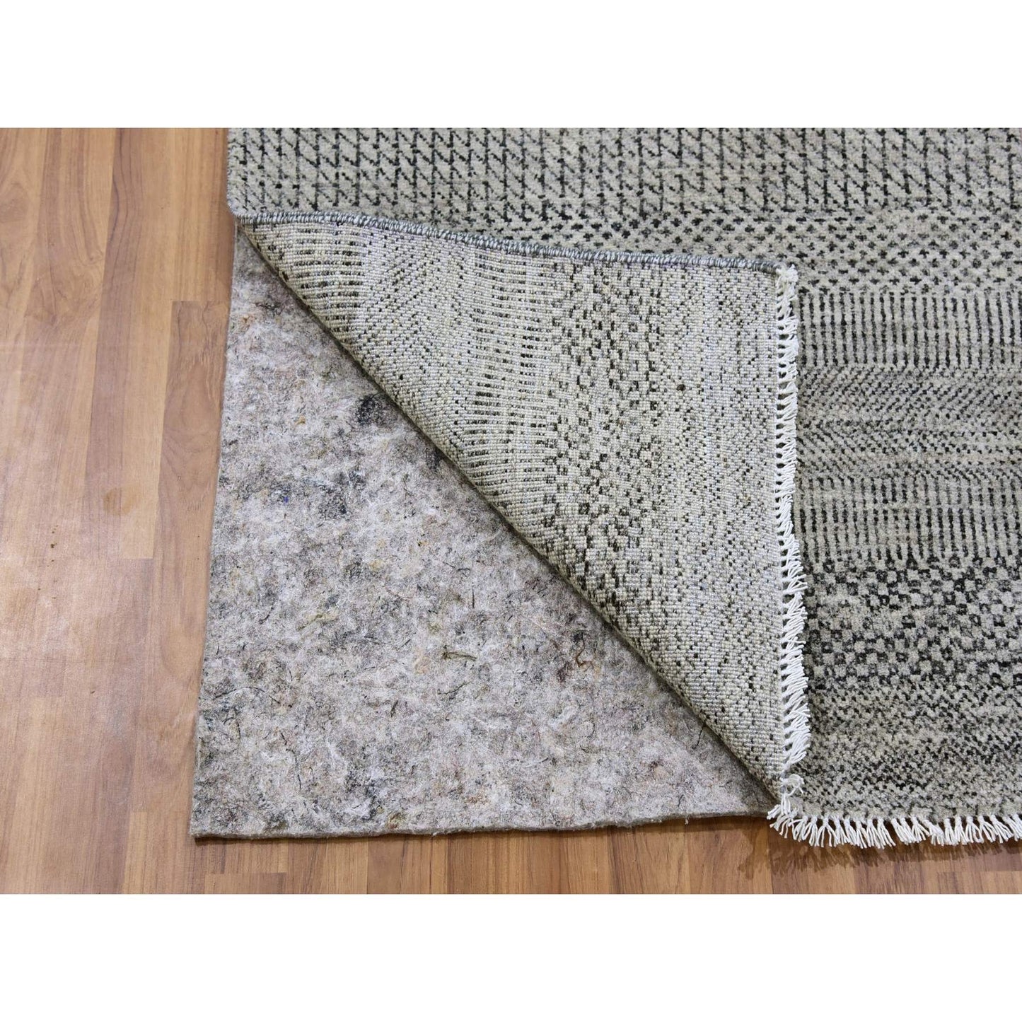 2'5"X24'3" Light Gray Undyed Wool Grass Design Hand Knotted Xl Runner Rug