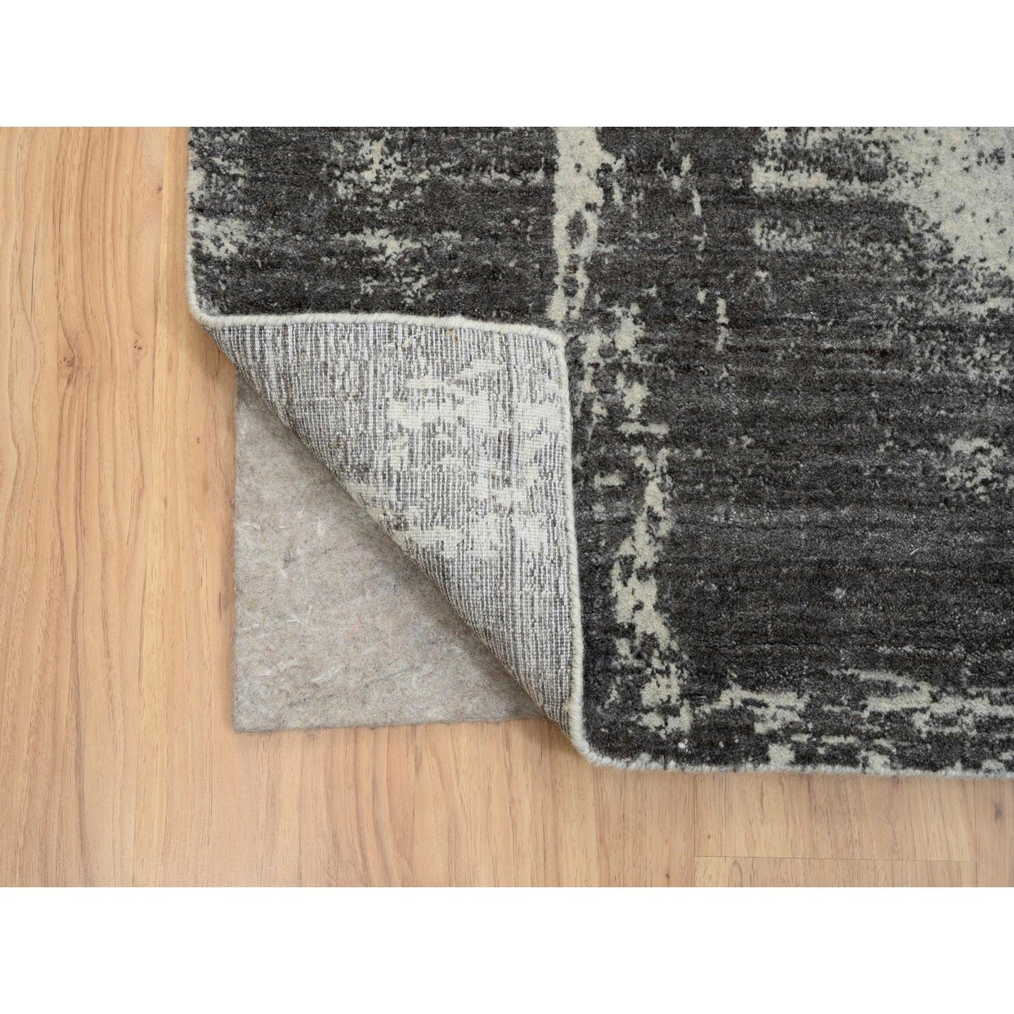 9'X12' Black Hand Loomed Modern Design Wool And Plant Based Silk Rug