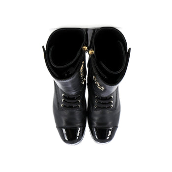 Chanel Women'S Logo Button Snap Cap Toe Boots Leather With Patent