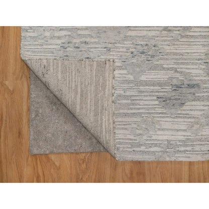 2'6"X6'3" Papyrus White Undyed Natural Wool Rug Modern Design Hand Knotted