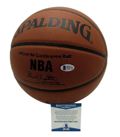 Marques Haynes Hof Signed Globetrotters Spalding