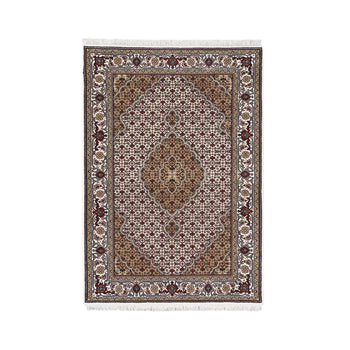 4'X6' Tebraz Mahi Fish Medallion Design Wool And Silk Handknotted Rug