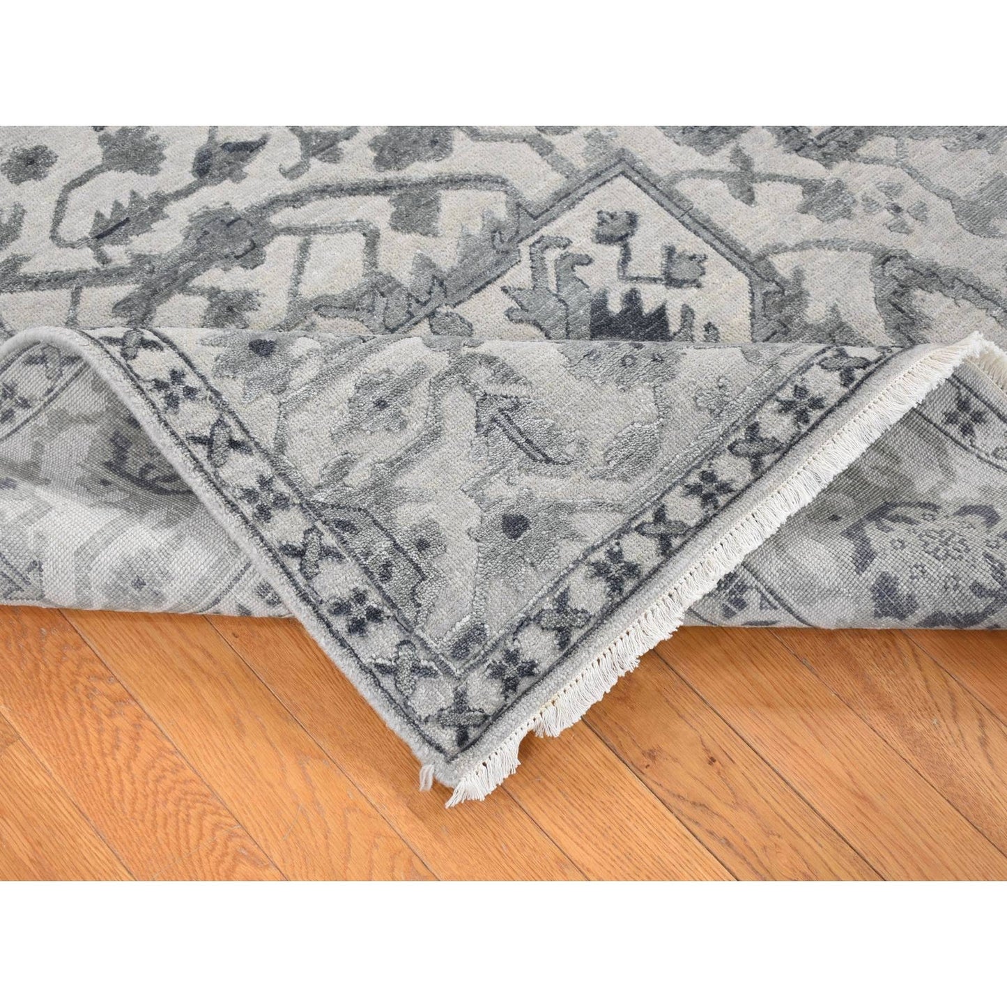 9'X12' Ash Grey Heriz Design Wool And Silk Hand Knotted Oriental Rug