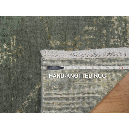 2'x2' Green Modern Design Wool and Silk Hand Knotted Square Mat