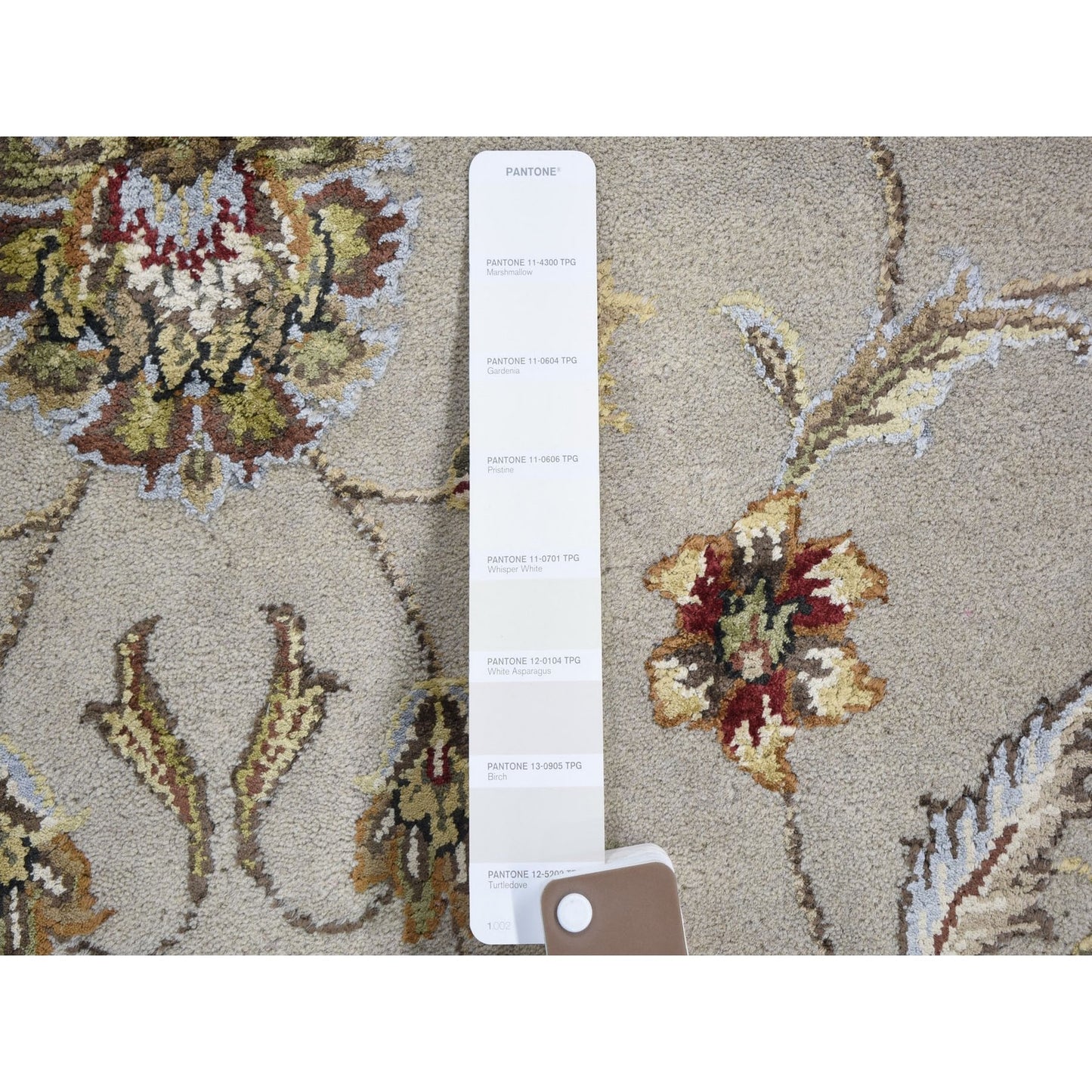 6'X9'3" Round Black Hand Knotted Half Wool & Half Silk Rajasthan Rug