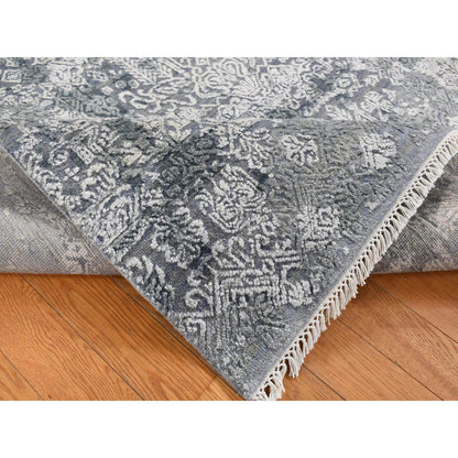7'10"X10' Cloud Gray Wool And Pure Silk Jewellery Design Hand Knotted Rug
