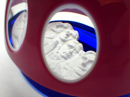 Baccarat Paperweight 1976 Mount Rushmore Presidential  Blue Glass Crystal Rare