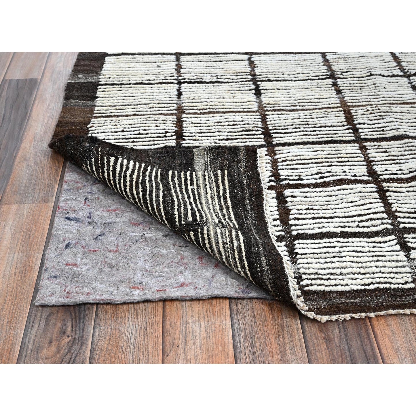 9'7"X11'8" White Moroccan Weave With Grid Design All Wool Hand Knotted Rug