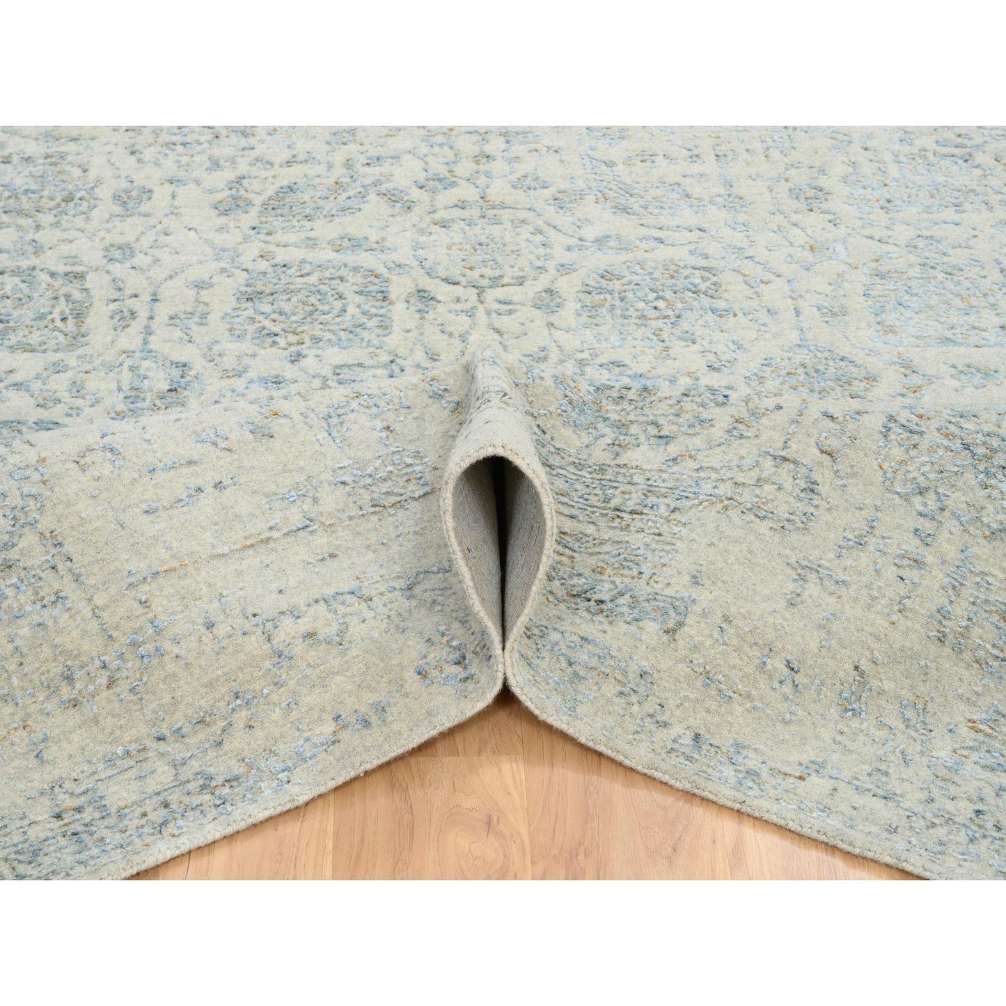 8'1"X10' Gray Jacquard Hand Loomed Wool And Silk Tebraz Design Rug