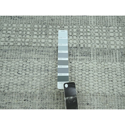 10'2"X10'2" Gray Hand Knotted Rug Distressed & Oxidized Grass Design Wool