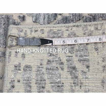 4'X6' Ivory Modern Design Hand Knotted Silk With Textured Wool Rug