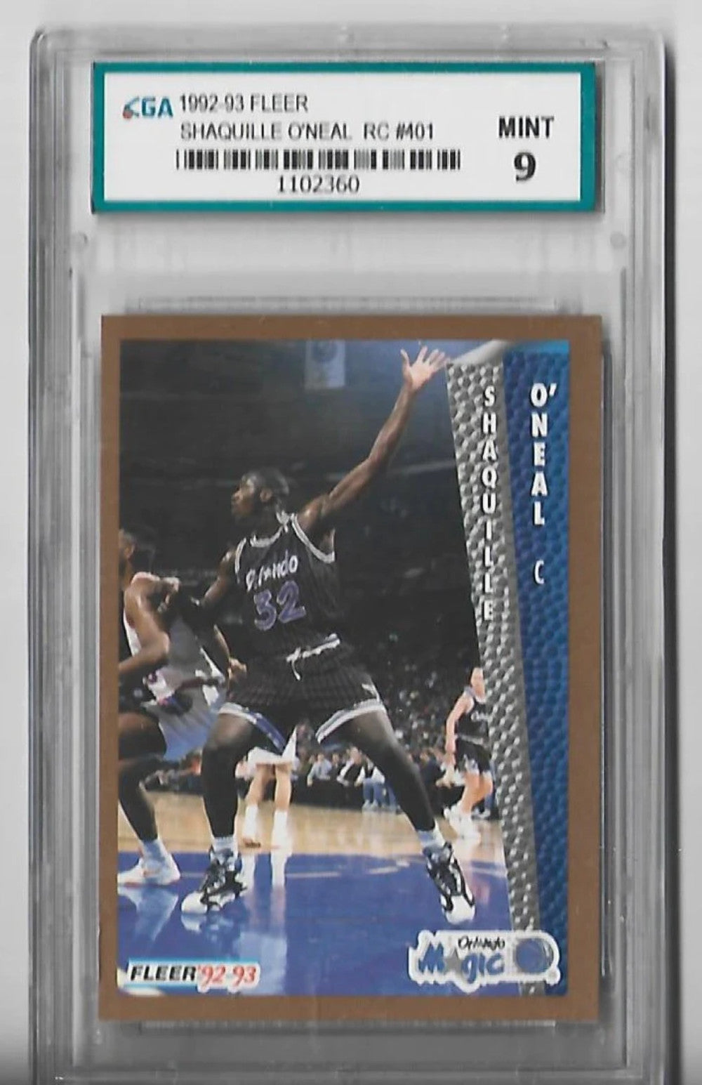 Shaquille O'Neal 1992-93 Fleer #401 Rookie (Cga Grade Mint 9) Card