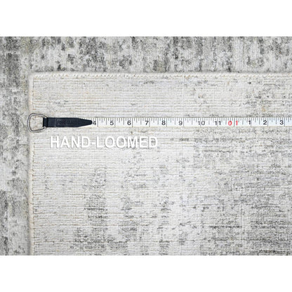 4'X6' White With Gray Modern Design Hand Loomed Wool And Bamboo Silk Rug