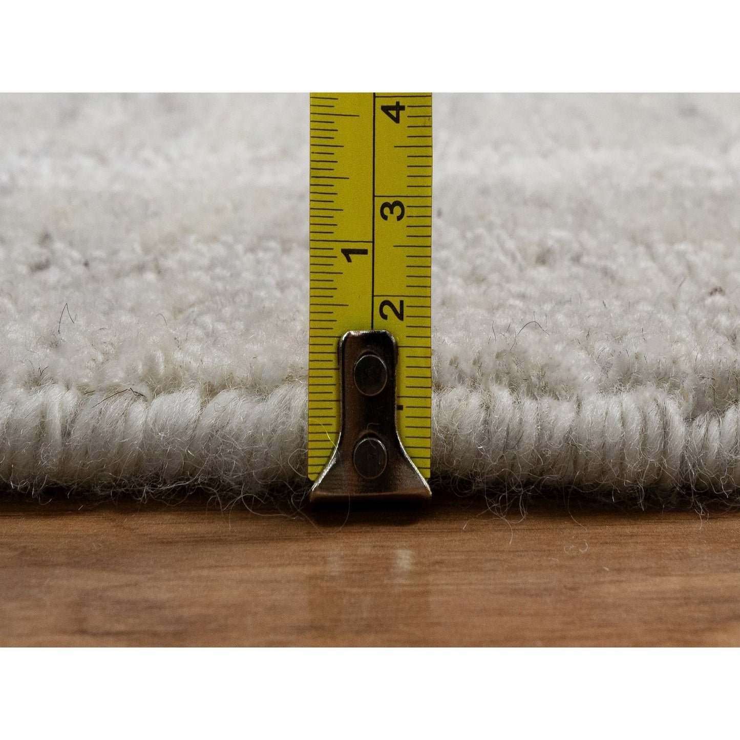 6'X6' Ivory Vertical Stripes Design Natural Wool Hand Loomed Round Rug