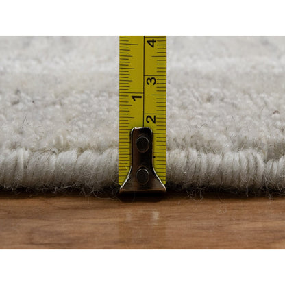 6'X6' Ivory Vertical Stripes Design Natural Wool Hand Loomed Round Rug