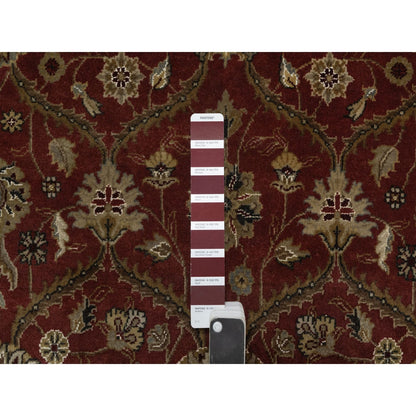 5'9"X8' Red Hereke With All Over Design Wool And Silk Hand Knotted Rug
