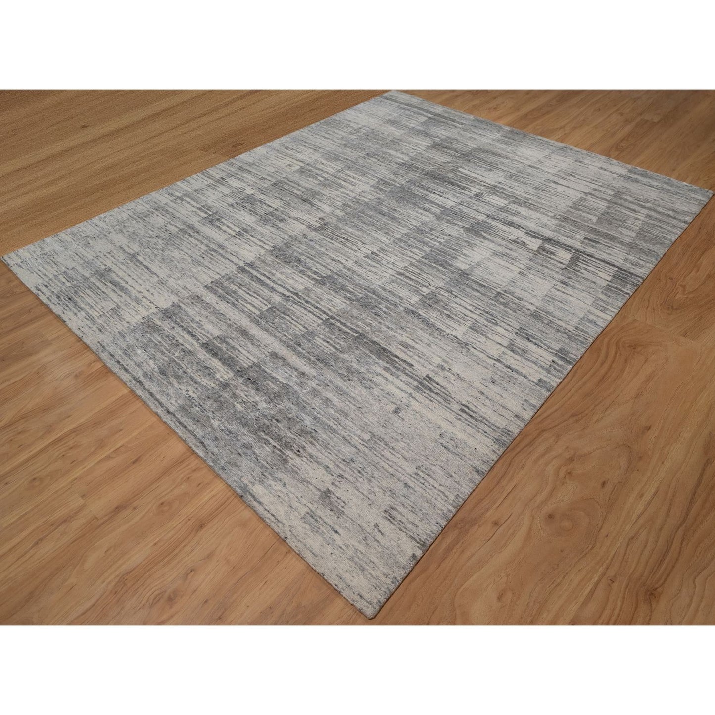 8'X10'2" Gray-Ivory Modern Design Hand Knotted Undyed Natural Wool Rug
