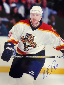 Pavel Bure Autographed 16X20 Hockey Photo