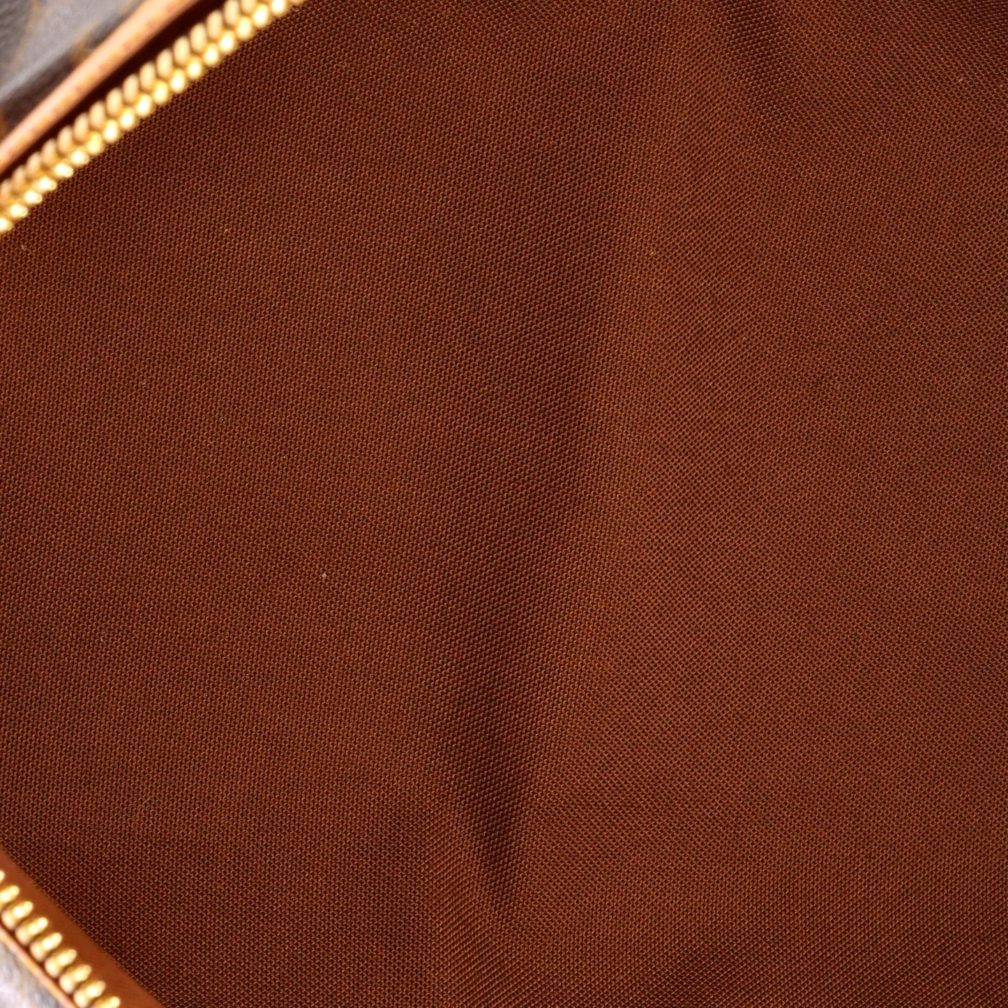 Louis Vuitton Tivoli Handbag Monogram Canvas Gm