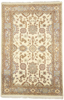 Handmade Cream Oushak Chobi Oriental Rug Floral