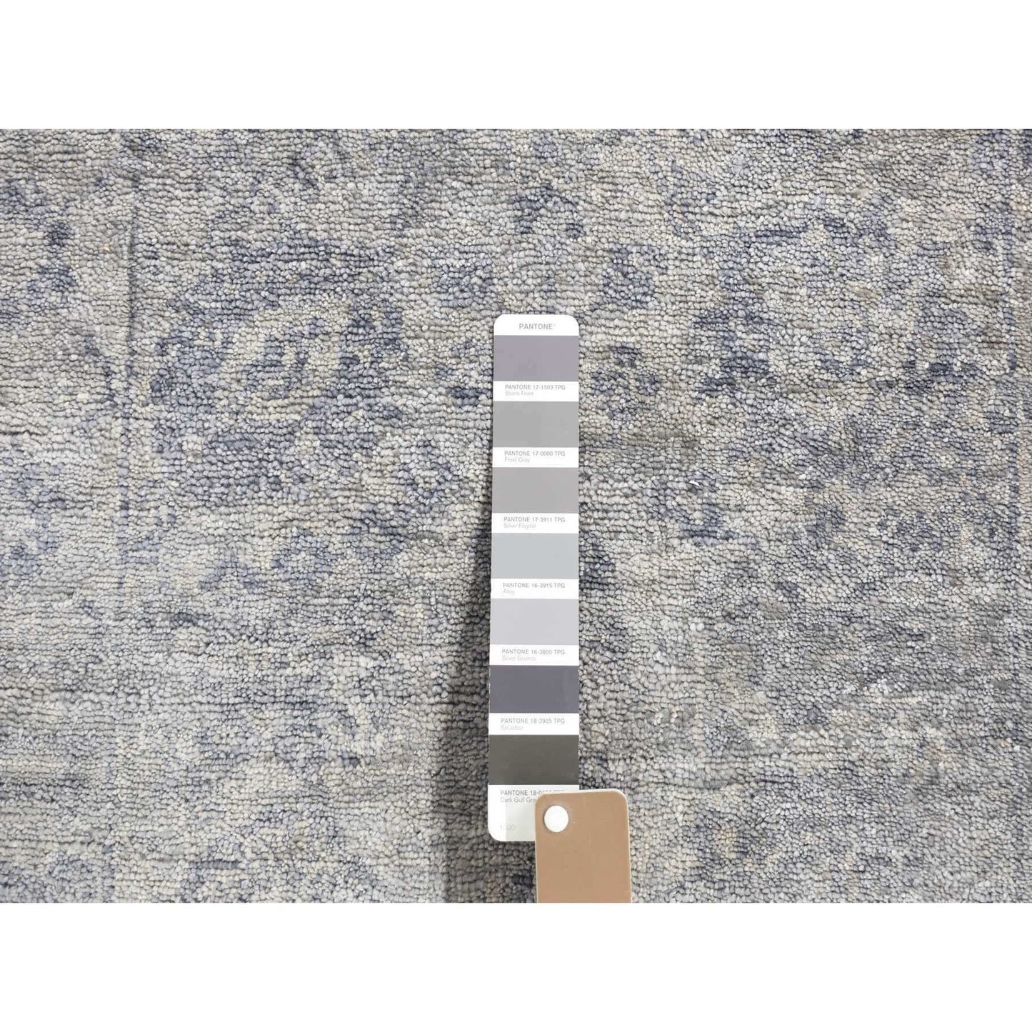 2'6"X5'10" Gray Broken Zoroastrian Design Silk Hand Knotted Runner Rug