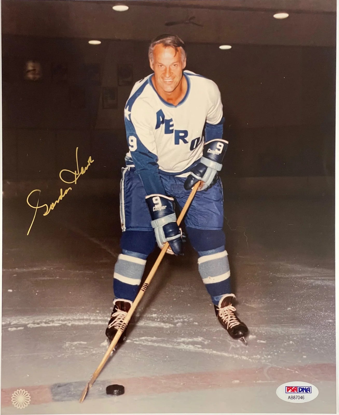 Gordie Howe Autographed 8X10 Photo Houston Aeros (Psa)
