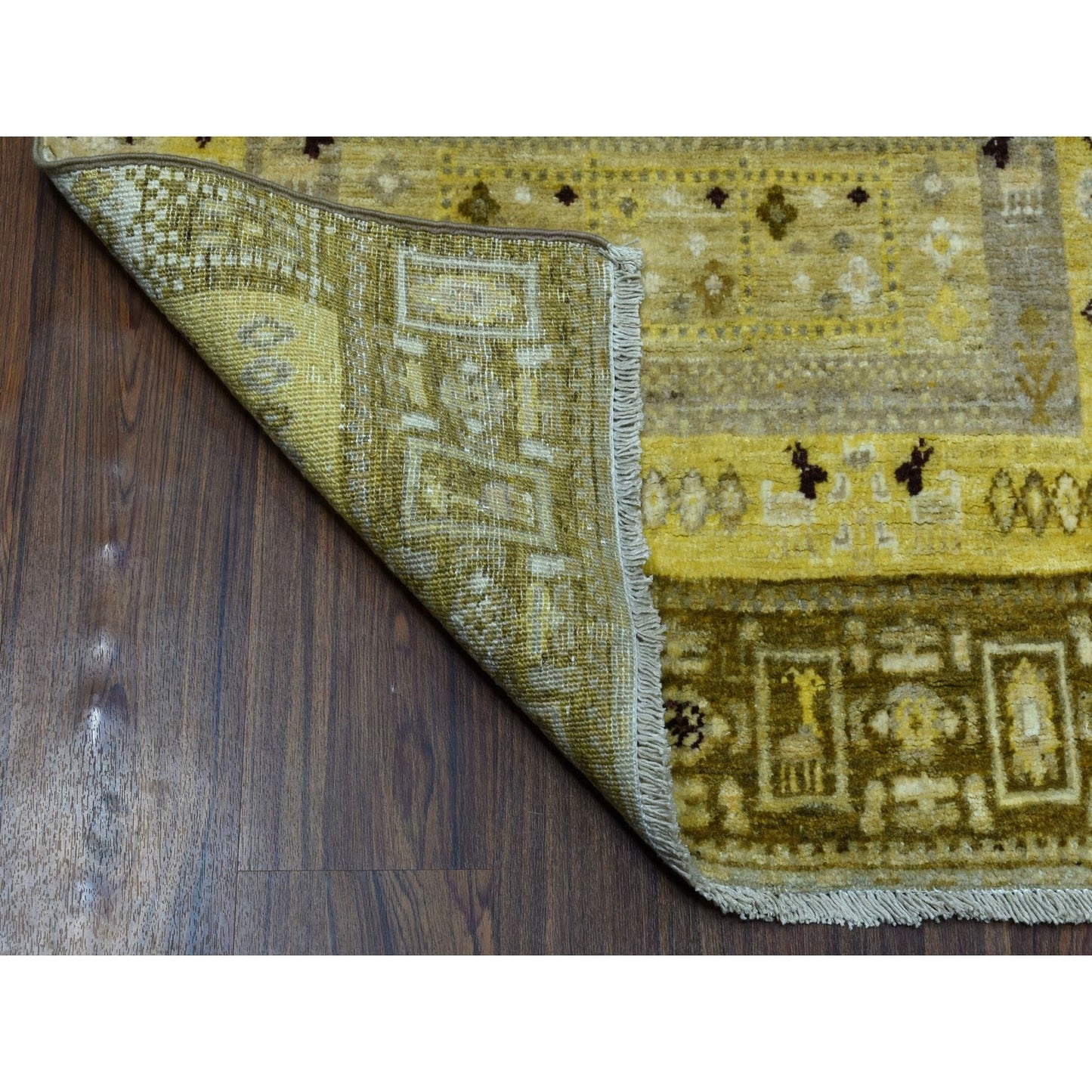 2'8"X3'9" Yellow Pure Wool Kashkuli Gabbeh Pictorial Hand Knotted Rug