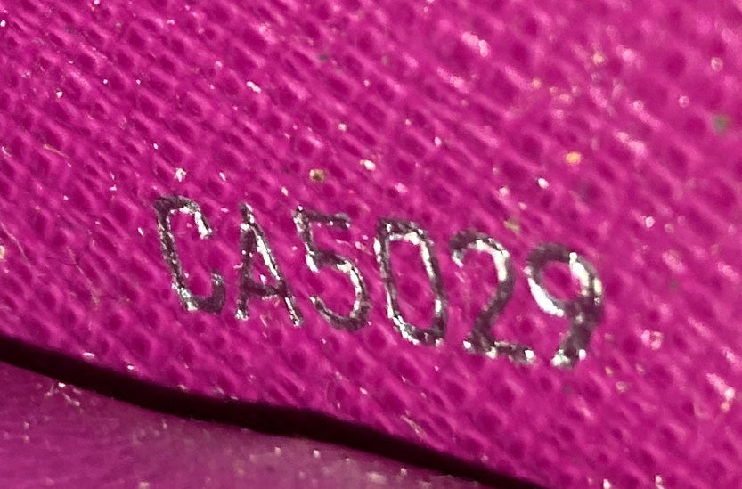 Louis Vuitton Zippy Wallet Epi Leather