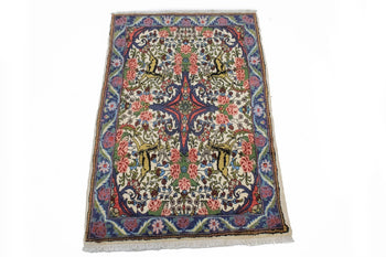 One-Of-A-Kind Handmade Oriental Rug Small Floral