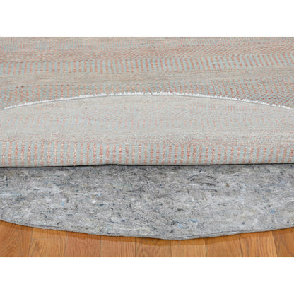 8'X8' Salmon Grass Design Wool And Silk Hand Knotted Round Oriental Rug