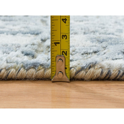 2'6"X10'1" Gray Wool And Silk The Honeycomb Design Handknotted Runner Rug