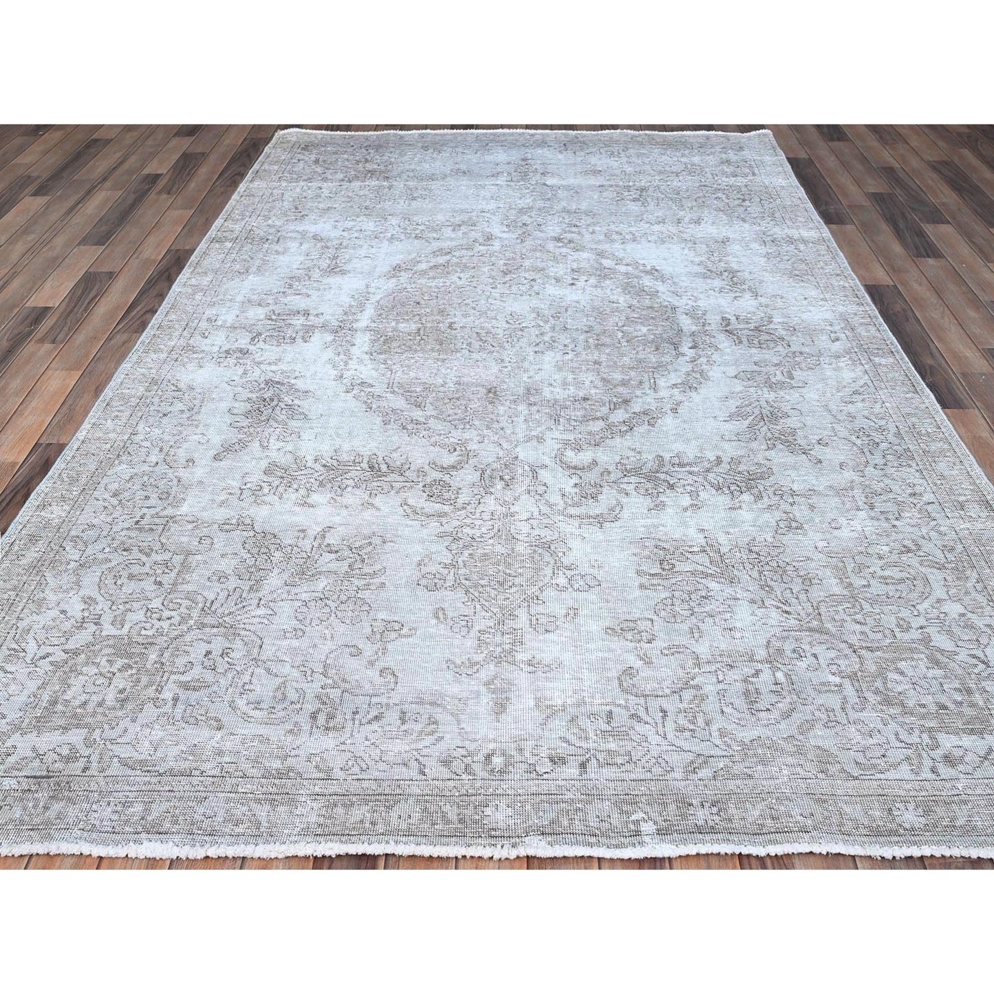 6'3"X9'6" Gray White Wash Cropped Thin Oriental Rug