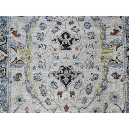 2'5"X5'10" White Oushak With Floral Motifs Hand Knotted Wool Runner Rug