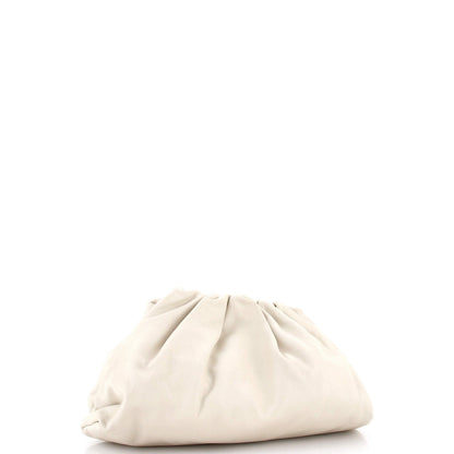 Bottega Veneta The Pouch Leather Teen